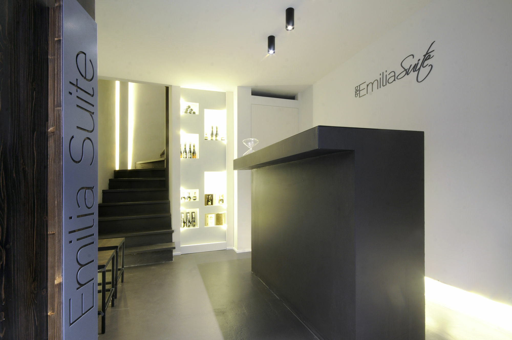 Emilia Suite Design Modena Eksteriør billede